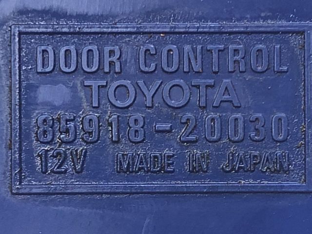 bontott TOYOTA CARINA Központizár Elektronika