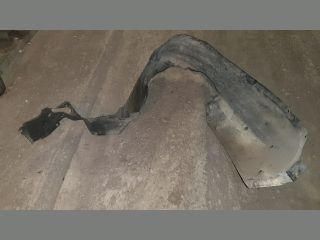 bontott TOYOTA CELICA Bal első Első Dobbetét (Kerékjárati, Műanyag)