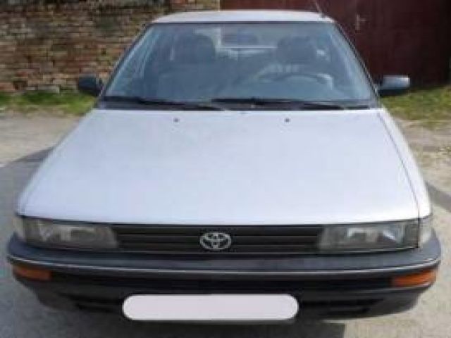 bontott TOYOTA COROLLA Első Rugó