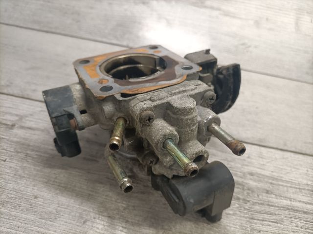 bontott TOYOTA COROLLA Fojtószelep (Mechanikus)