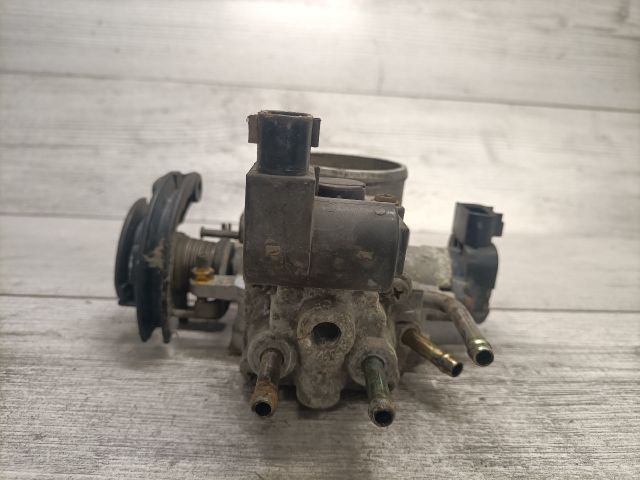 bontott TOYOTA COROLLA Fojtószelep (Mechanikus)