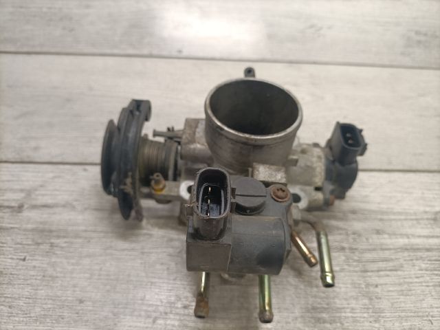 bontott TOYOTA COROLLA Fojtószelep (Mechanikus)