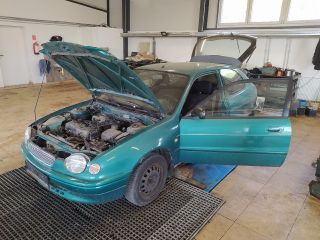 bontott TOYOTA COROLLA Jobb első Fékkengyel