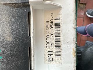 bontott TOYOTA COROLLA Kilométeróra