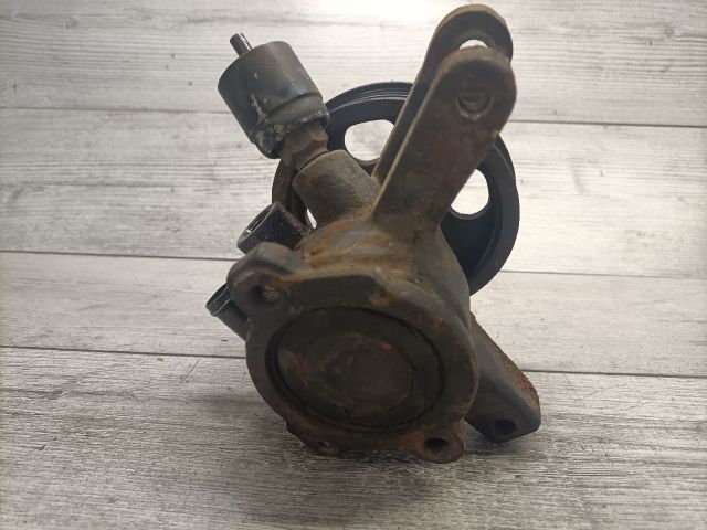 bontott TOYOTA COROLLA Kormányszervó Motor (Hidraulikus)