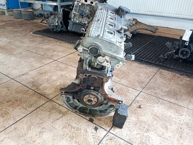 bontott TOYOTA COROLLA Motor (Fűzött blokk hengerfejjel)
