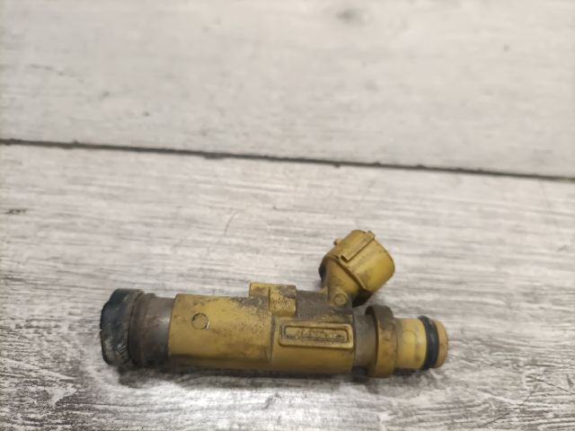 bontott TOYOTA COROLLA Porlasztó (1 db)