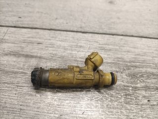 bontott TOYOTA COROLLA Porlasztó (1 db)