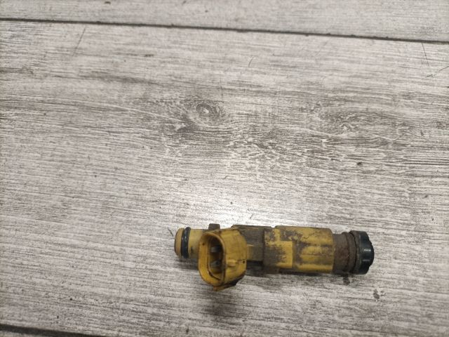 bontott TOYOTA COROLLA Porlasztó (1 db)