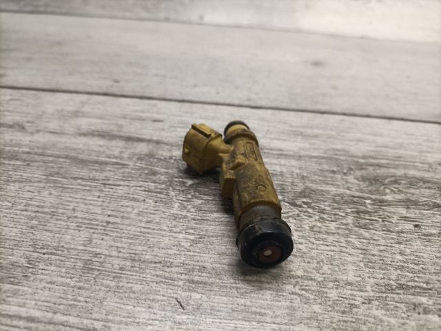 bontott TOYOTA COROLLA Porlasztó (1 db)