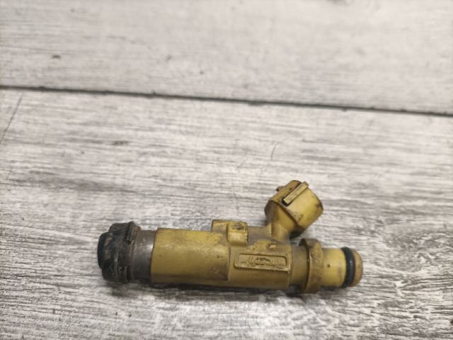 bontott TOYOTA COROLLA Porlasztó (1 db)