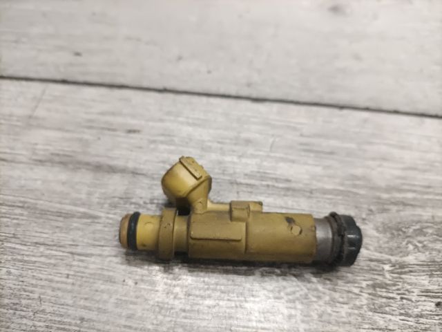 bontott TOYOTA COROLLA Porlasztó (1 db)