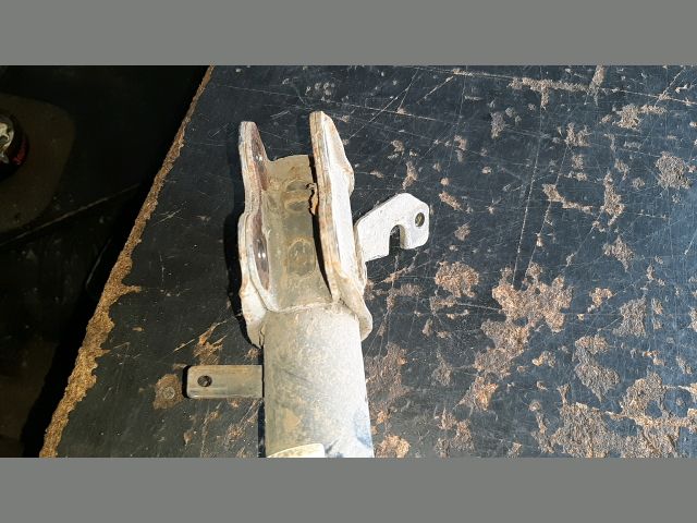 bontott TOYOTA COROLLA Bal első Gólyaláb (Lengécsillapító, Rugó)