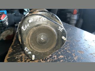 bontott TOYOTA COROLLA Bal első Gólyaláb (Lengécsillapító, Rugó)