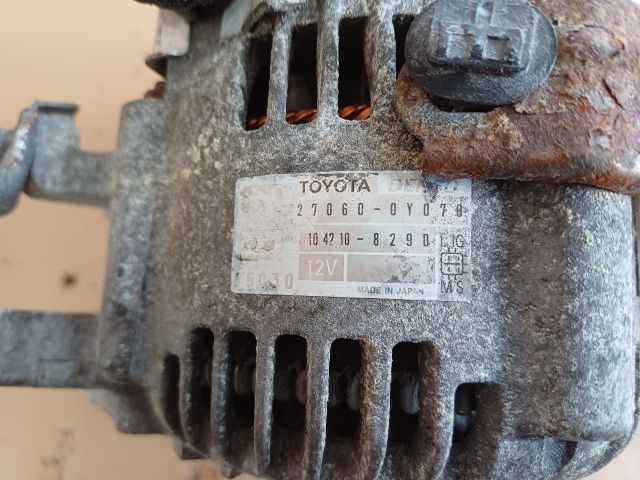 bontott TOYOTA COROLLA Generátor