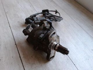 bontott TOYOTA COROLLA Gyújtáselosztó és Gyertya Kábel