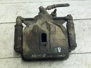 bontott TOYOTA COROLLA Bal első Féknyereg Munkahengerrel