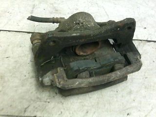 bontott TOYOTA COROLLA Bal első Féknyereg Munkahengerrel