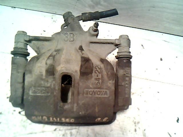 bontott TOYOTA COROLLA Bal első Féknyereg Munkahengerrel