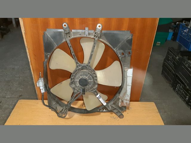 bontott TOYOTA COROLLA Hűtőventilátor