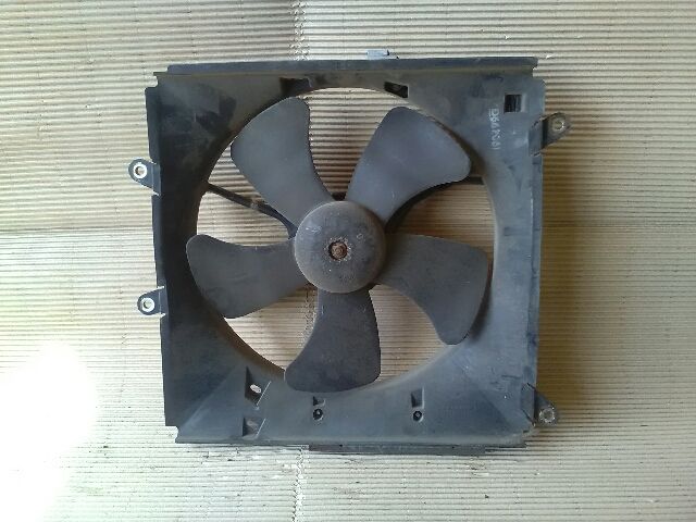bontott TOYOTA COROLLA Hűtőventilátor