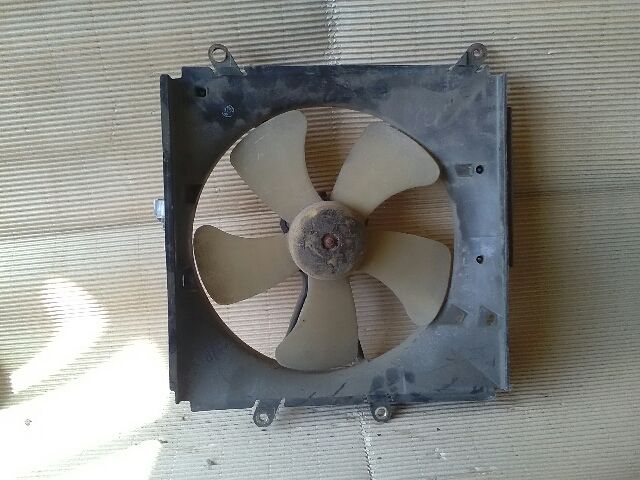 bontott TOYOTA COROLLA Hűtőventilátor