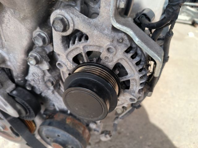 bontott TOYOTA COROLLA Generátor