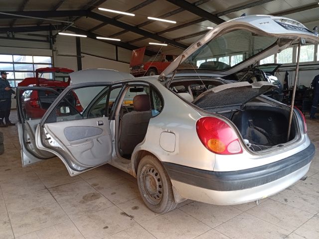 bontott TOYOTA COROLLA Bal Féltengely