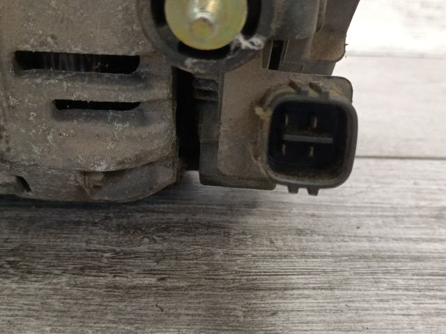 bontott TOYOTA COROLLA Generátor