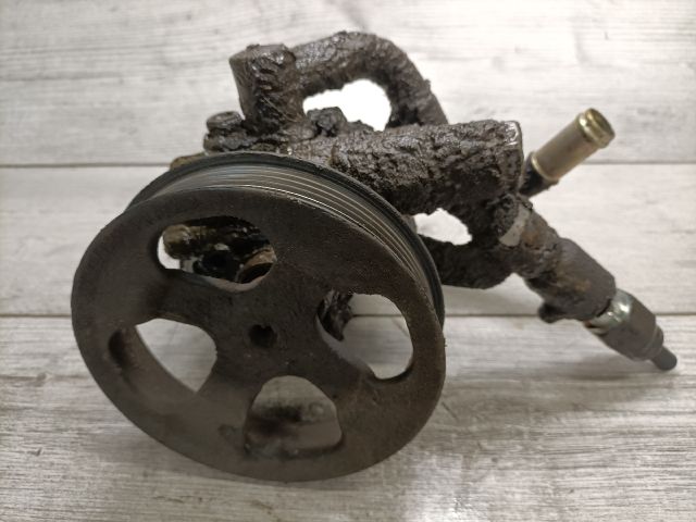 bontott TOYOTA COROLLA Kormányszervó Motor (Hidraulikus)