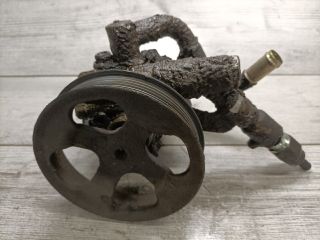 bontott TOYOTA COROLLA Kormányszervó Motor (Hidraulikus)