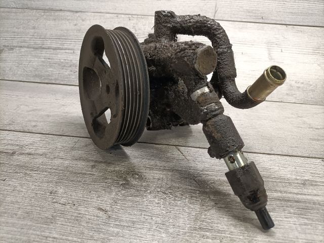 bontott TOYOTA COROLLA Kormányszervó Motor (Hidraulikus)