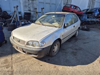 bontott TOYOTA COROLLA Motor (Fűzött blokk hengerfejjel)