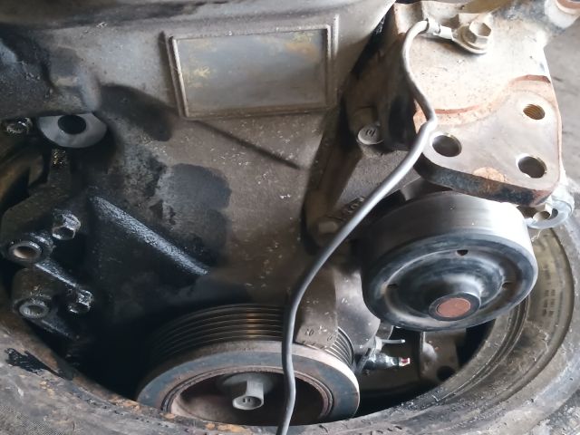 bontott TOYOTA COROLLA Motor (Fűzött blokk hengerfejjel)