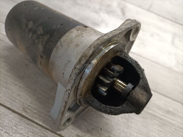 bontott TOYOTA COROLLA Önindító