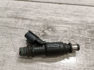 bontott TOYOTA COROLLA Porlasztó (1 db)