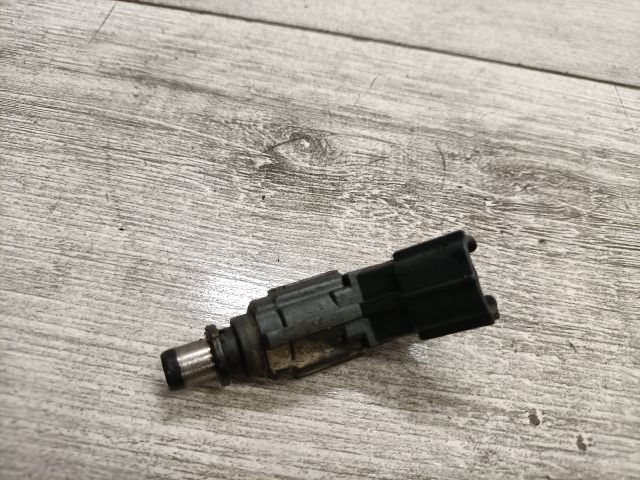 bontott TOYOTA COROLLA Porlasztó (1 db)