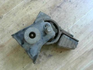 bontott TOYOTA COROLLA Váltó Tartó Bak (Pozíciófüggetlen)