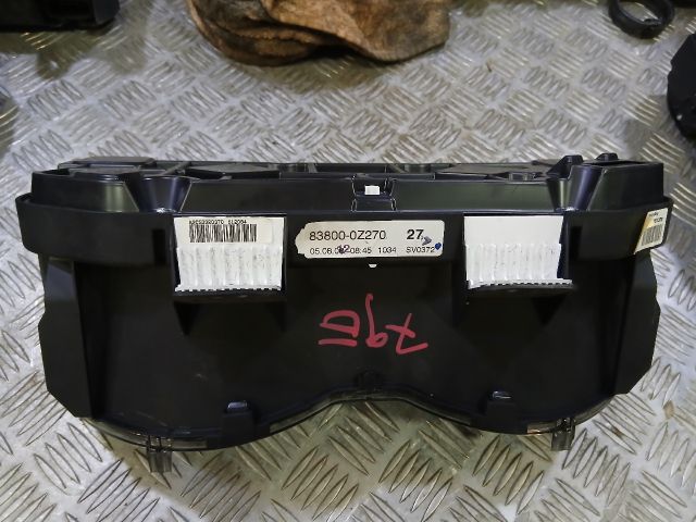 bontott TOYOTA COROLLA Kilométeróra