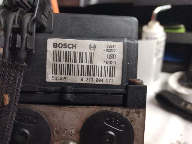 bontott TOYOTA COROLLA ABS Kocka