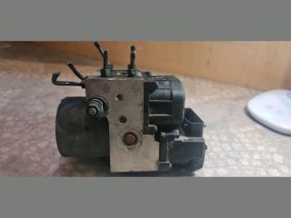 bontott TOYOTA COROLLA ABS Kocka