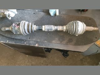 bontott TOYOTA COROLLA Bal Féltengely