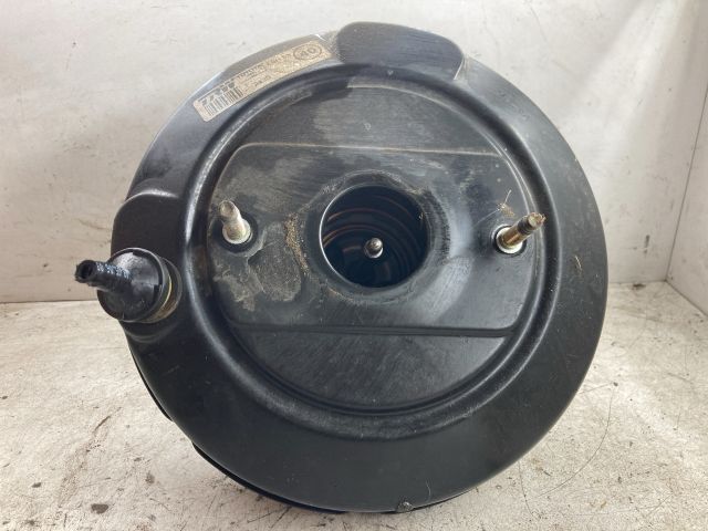 bontott TOYOTA COROLLA Fékrásegítő