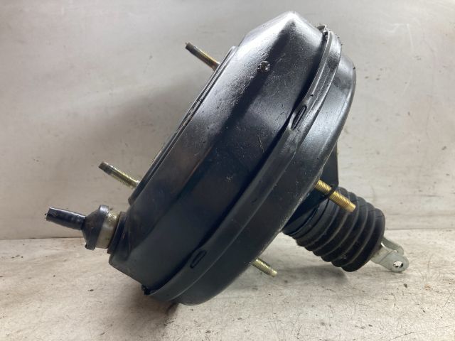 bontott TOYOTA COROLLA Fékrásegítő