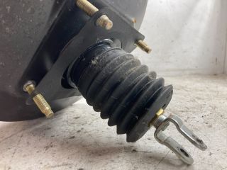 bontott TOYOTA COROLLA Fékrásegítő