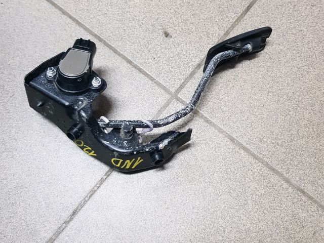 bontott TOYOTA COROLLA Gázpedál (Elektromos)