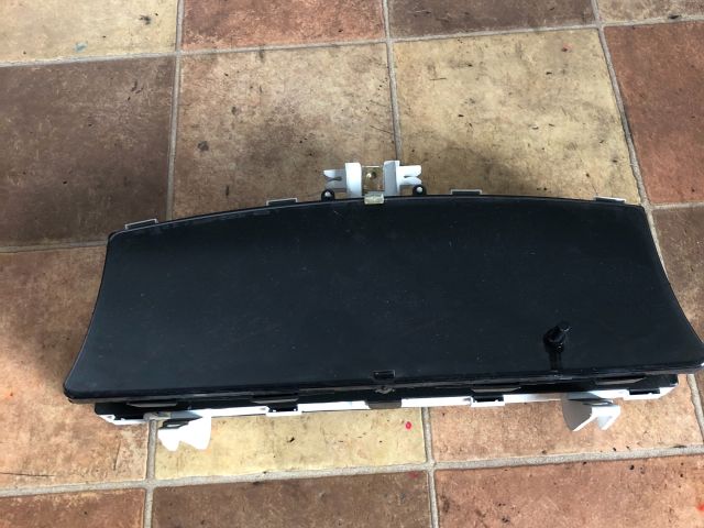 bontott TOYOTA COROLLA Kilométeróra