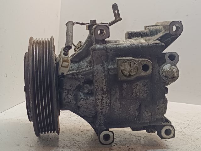 bontott TOYOTA COROLLA Klímakompresszor