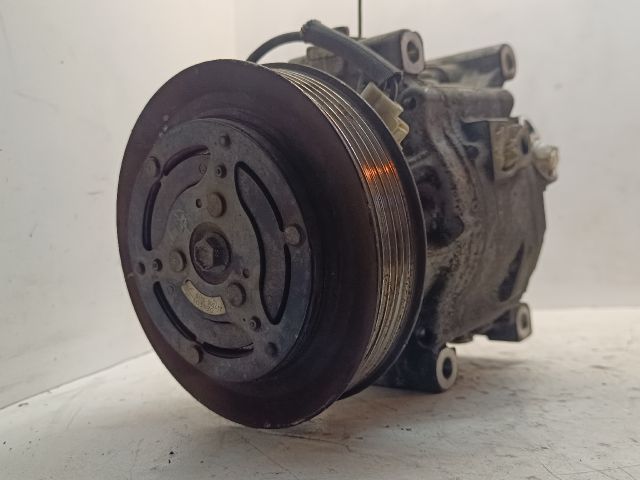 bontott TOYOTA COROLLA Klímakompresszor