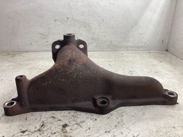 bontott TOYOTA COROLLA Leömlő (Soros)